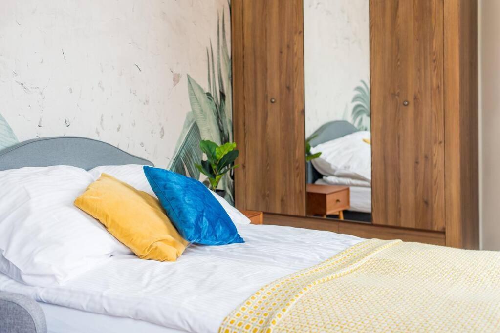 Cozy, Small Studio.Great Location / Mala Kawalerka Щецин Экстерьер фото